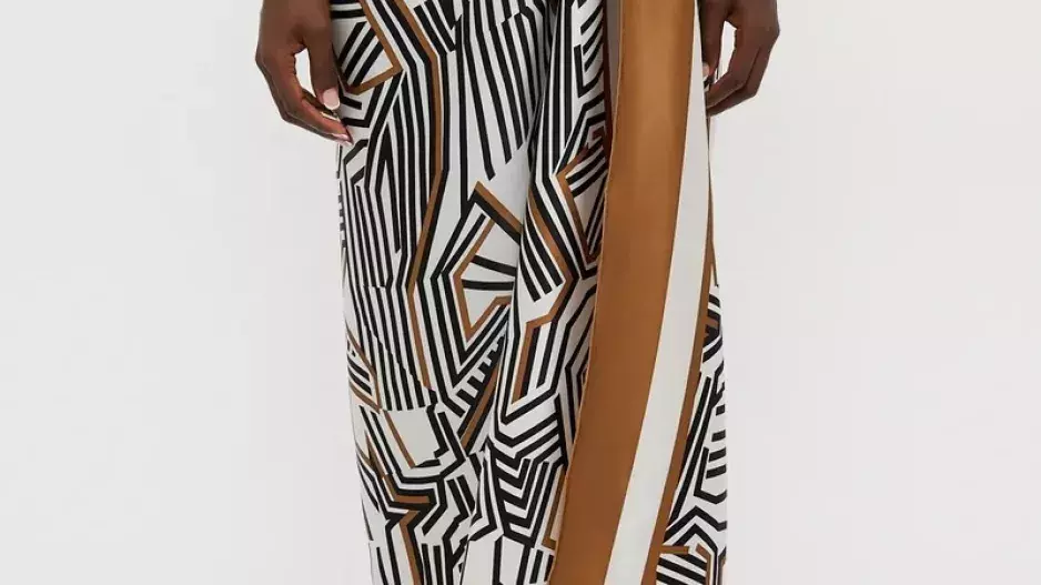 OTTICO, Max Mara Beachwear, 6 000 Kč, prodává Zalando