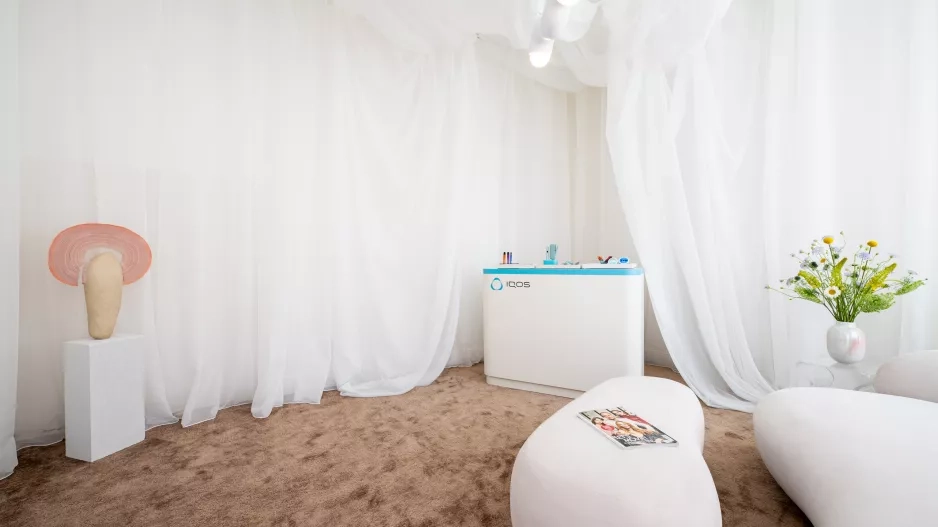 ELLE Beauty Lounge a Zoltán Tóth pro IQOS ELLE Beauty Lounge a Zoltán Tóth pro IQOS