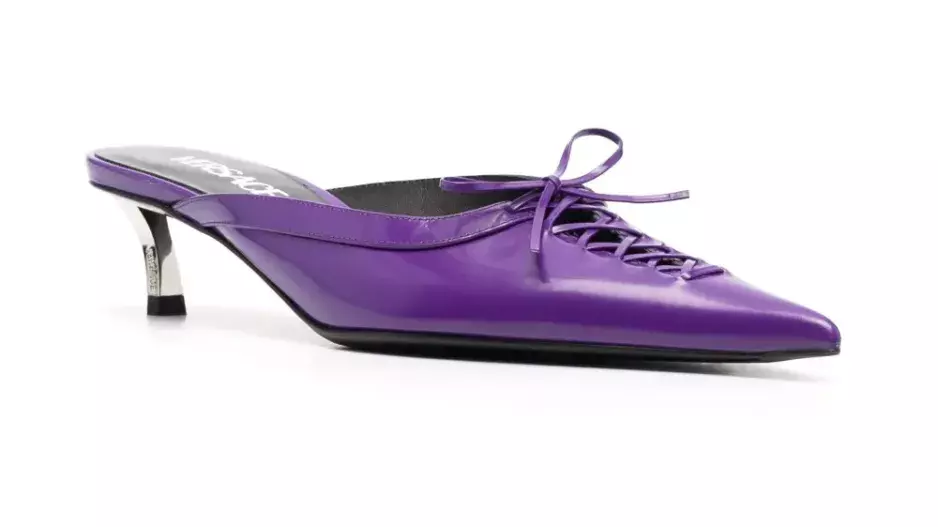 Lodičky, Versace
