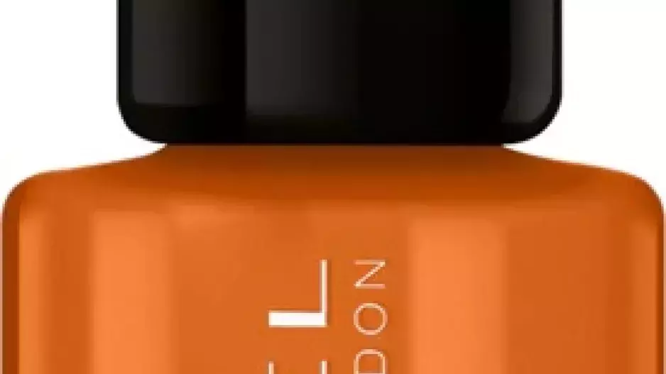 Výrazná manikúra na novou sezónu 