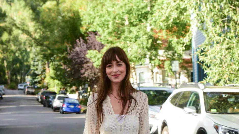 Dakota Johnson
