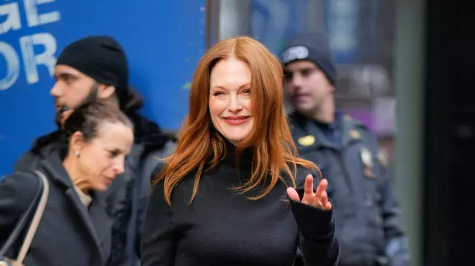 Julianne More