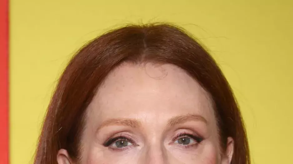 Julianne More