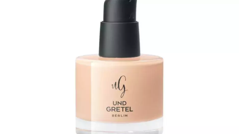 CCC Cream BESTE, Und Gretel, Líčírna, 990 Kč