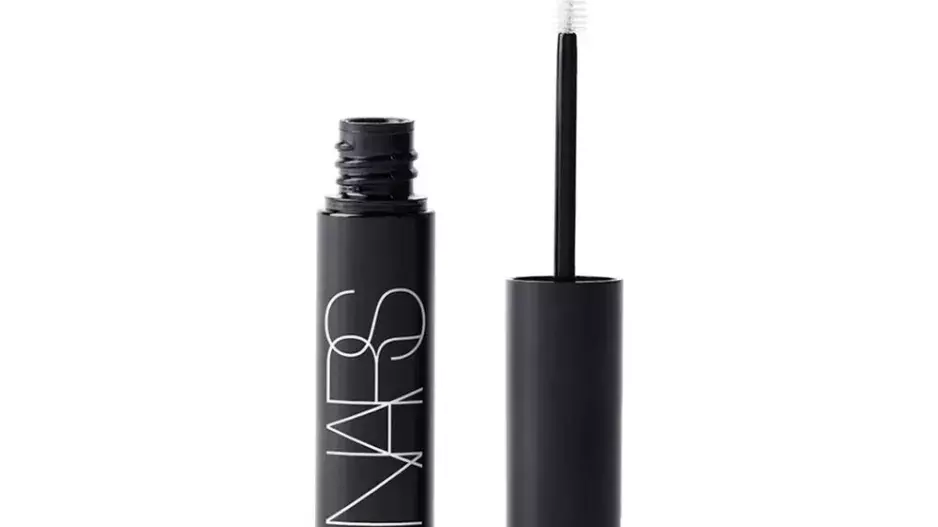 Brow Shaping Gel (clear, 3,6 ml), NARS, Notino, 733 Kč Brow Shaping Gel (clear, 3,6 ml), NARS, Notino, 733 Kč