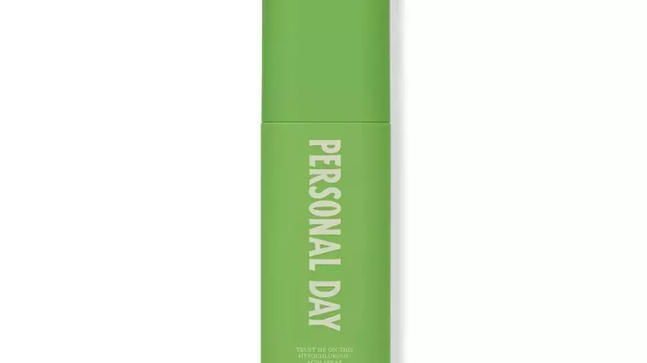 Trust Me On This Hypochlorous Acid Spray, Personal Day, Revolve, 681 Kč.
