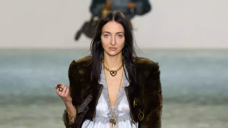 Chloé FW25 Chloé FW25