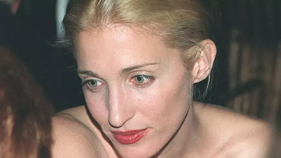 Carolyne Bessete-Kenedy