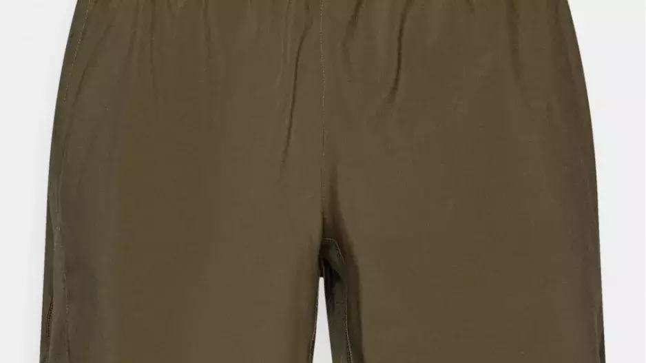 Kraťasy, Asics