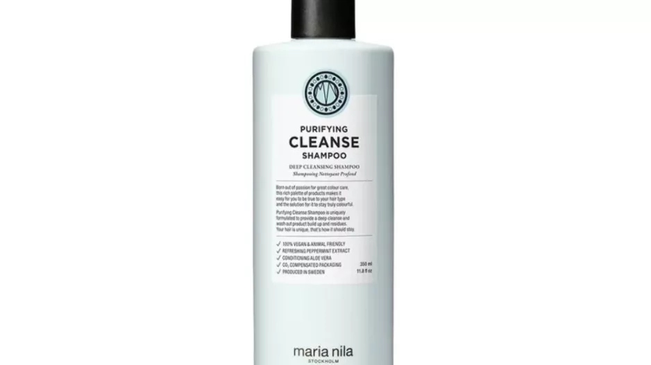 Purifying Cleanse Shampoo, Maria Nila, Dr. Max, 555 Kč (350 ml) Purifying Cleanse Shampoo, Maria Nila, Dr. Max, 555 Kč (350 ml)
