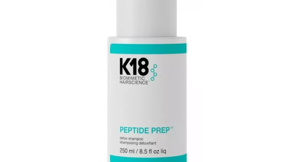 Peptide Prep™ Detox Shampoo, K18 Hair, Salononline, 917 Kč (250 ml) Peptide Prep™ Detox Shampoo, K18 Hair, Salononline, 917 Kč (250 ml)