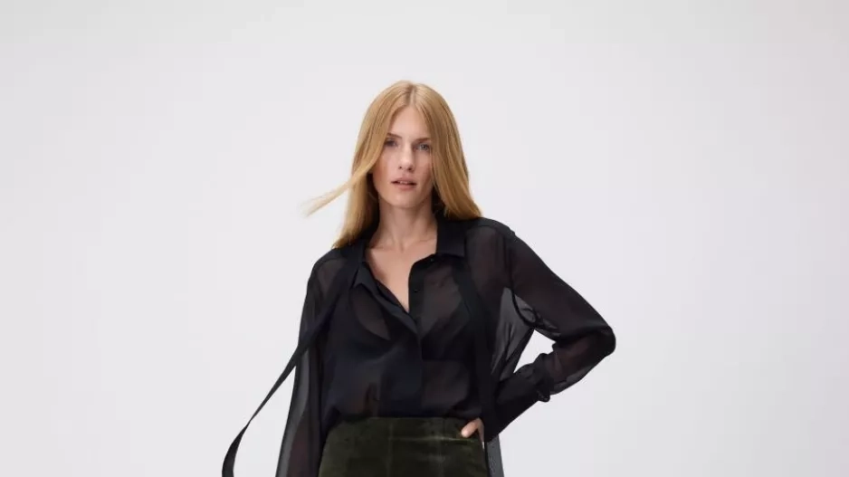 Sukně, Reserved Sukně, Reserved