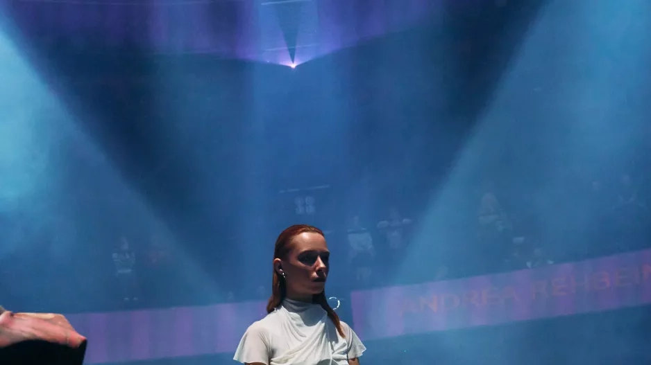 Andrea Rehbein, kolekce Approximation to the Acrobatics of Flesh