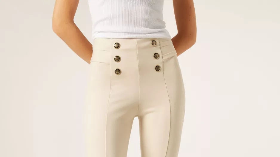 Legíny, Calzedonia Legíny, Calzedonia