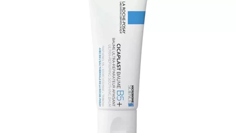 Cicaplast Baume B5+ – La Roche-Posay, Dr. Max, 355 Kč (100 ml) Cicaplast Baume B5+ – La Roche-Posay, Dr. Max, 355 Kč (100 ml)