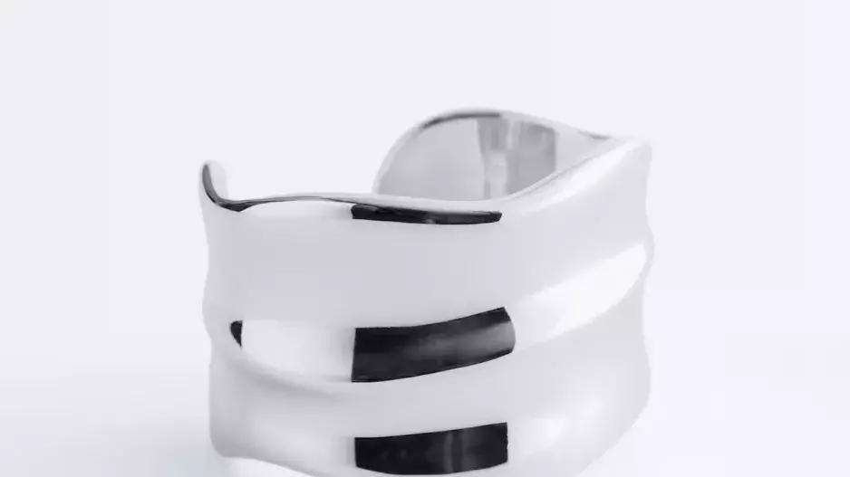 Stříbrné cuff bracelets