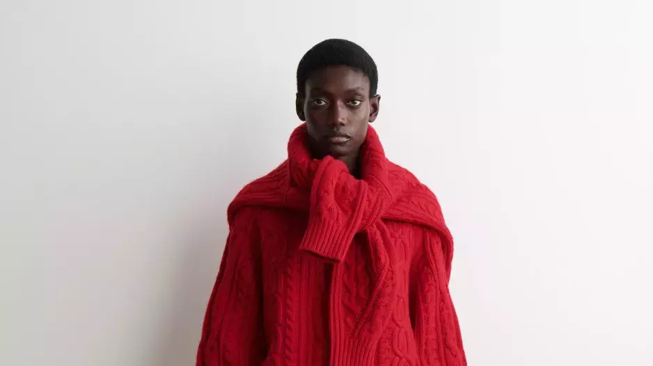 Svetr, COS Svetr, COS