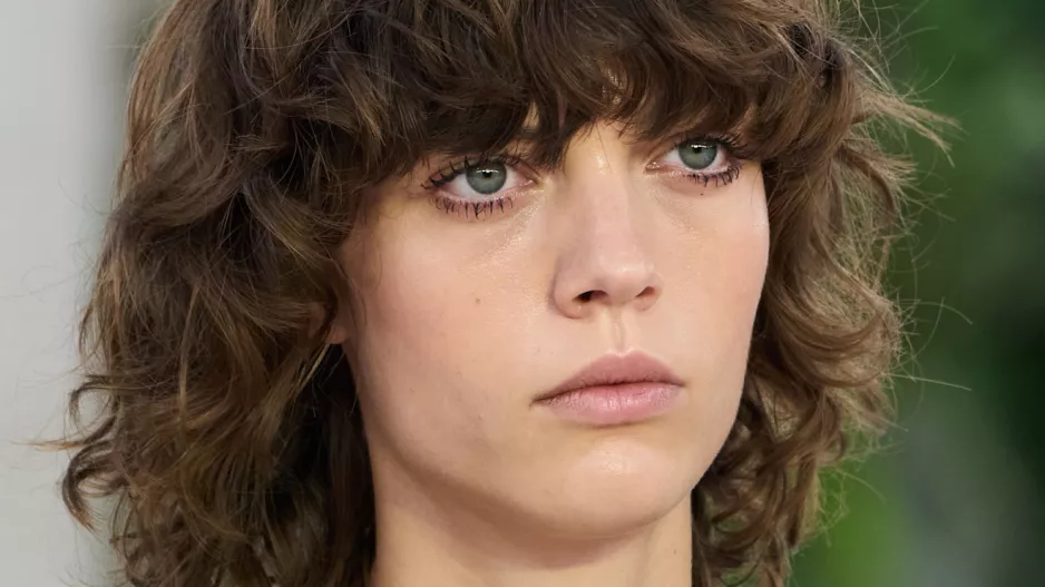 Kudrnatá ofina inspirace Kudrnatá ofina inspirace