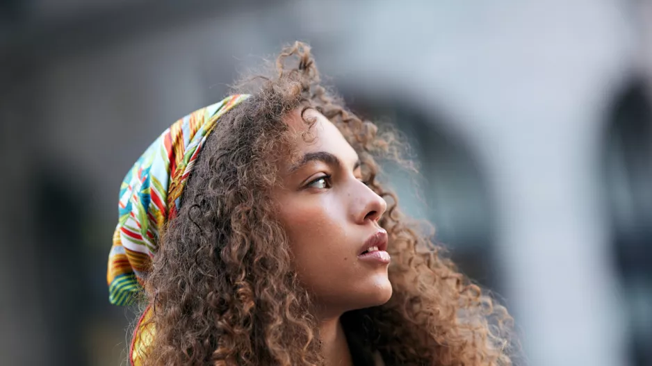 Kudrnatá ofina inspirace Kudrnatá ofina inspirace