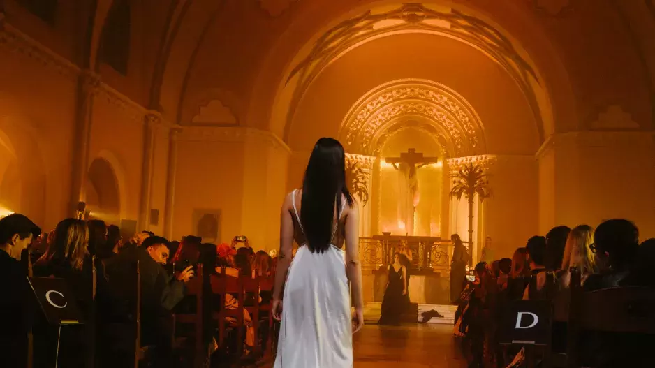 Anna Tran x IQOS Anna Tran x IQOS