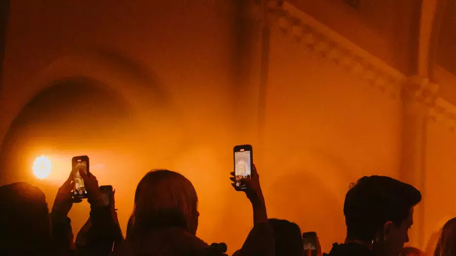 Anna Tran x IQOS Anna Tran x IQOS