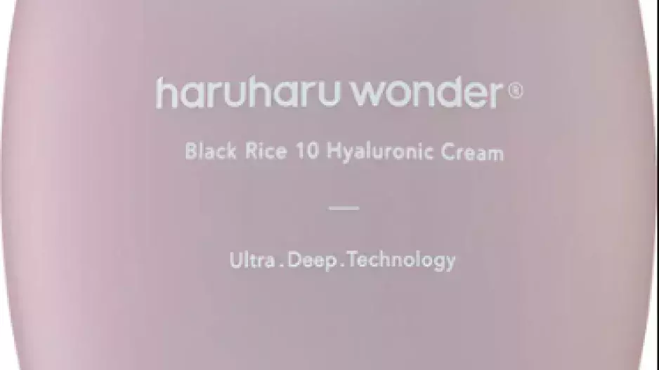 ELLE Gift Guide K-beauty ELLE Gift Guide K-beauty