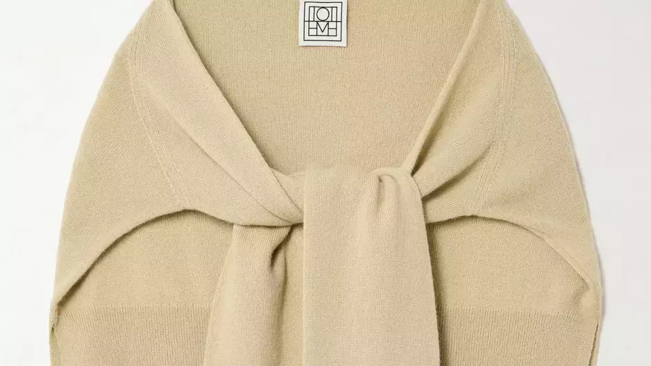 Šátek, Toteme Šátek, Toteme