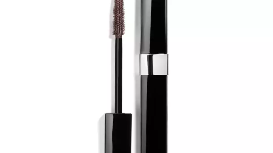 Inimitable Intense, Chanel, vybrané parfumerie, 1 150 Kč
