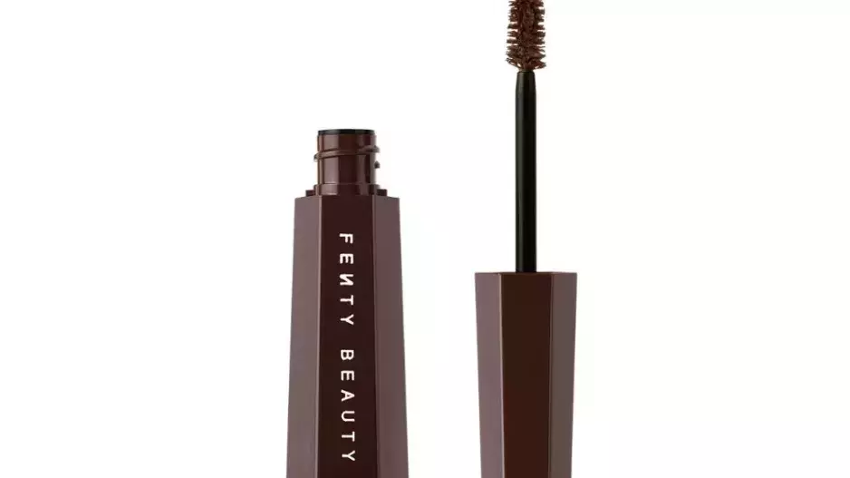Hella Thicc Volumizing Mascara, Fenty Beauty, Sephora, 520 Kč