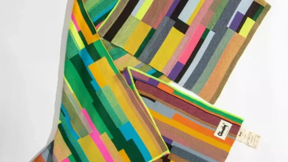 Šála Parallel, Cindy K Šála Parallel, Cindy K