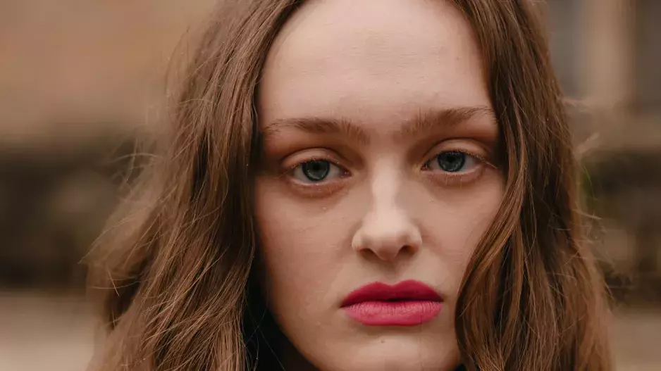 Beauty streetstyle Paříž 2026 Beauty streetstyle Paříž 2026