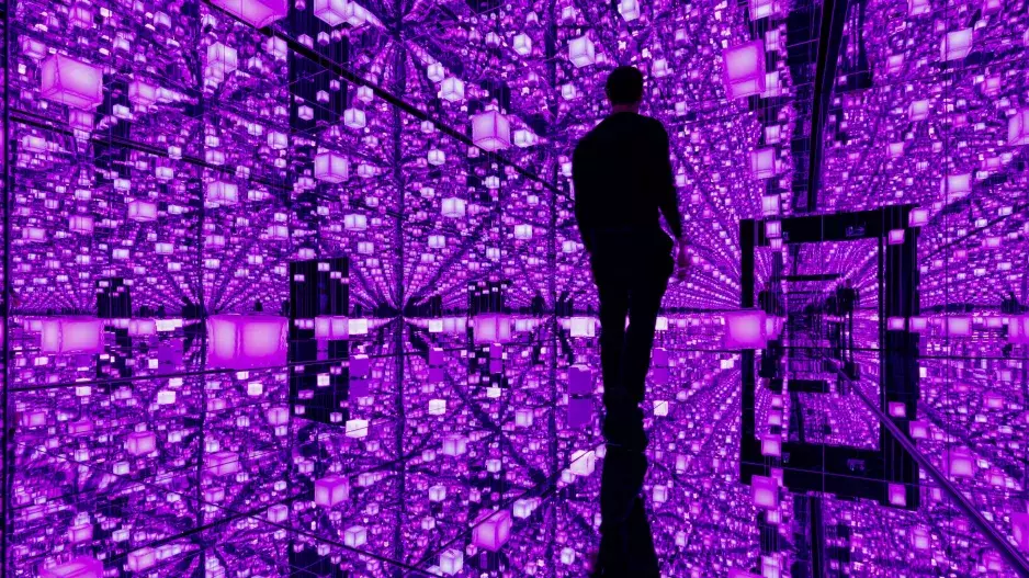 IQOS Electric Dreams