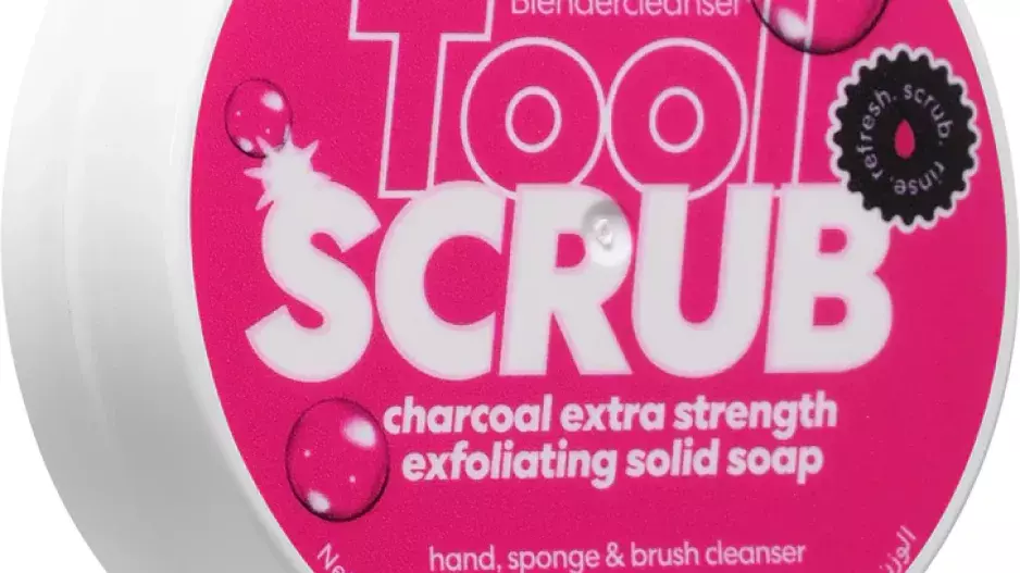 Brush cleaners Brush cleaners