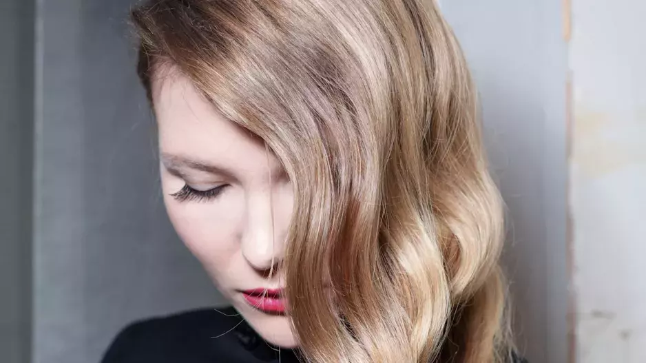 Milk tea hair Milk tea hair