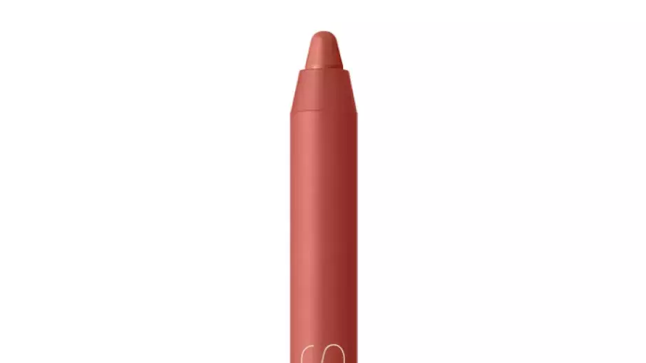 Lip liners