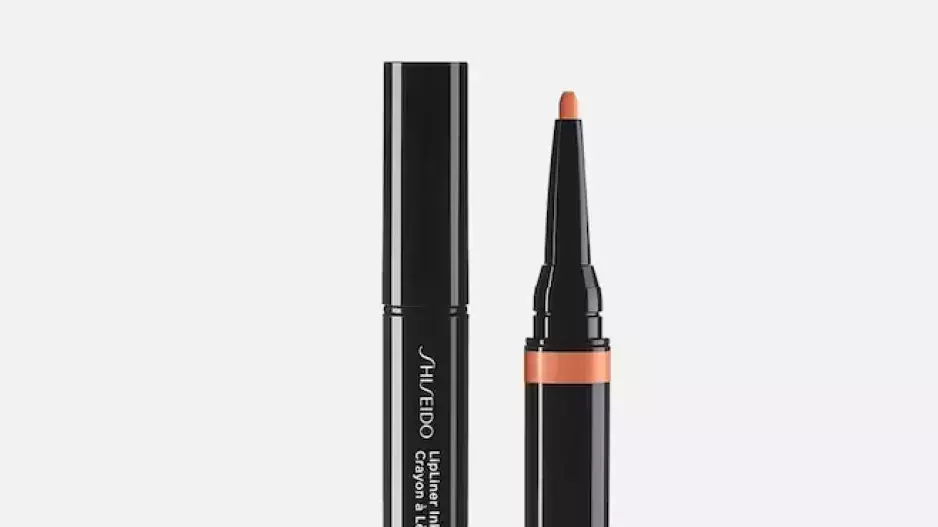 Lip liners