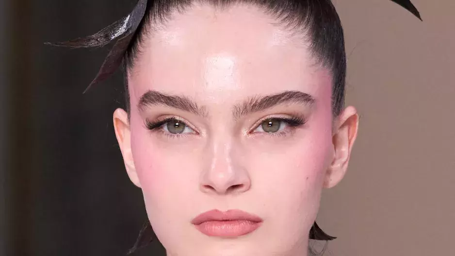 Watercolor make-up