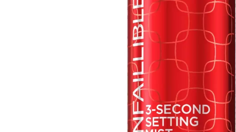 Make-up fixing spray Make-up fixing spray