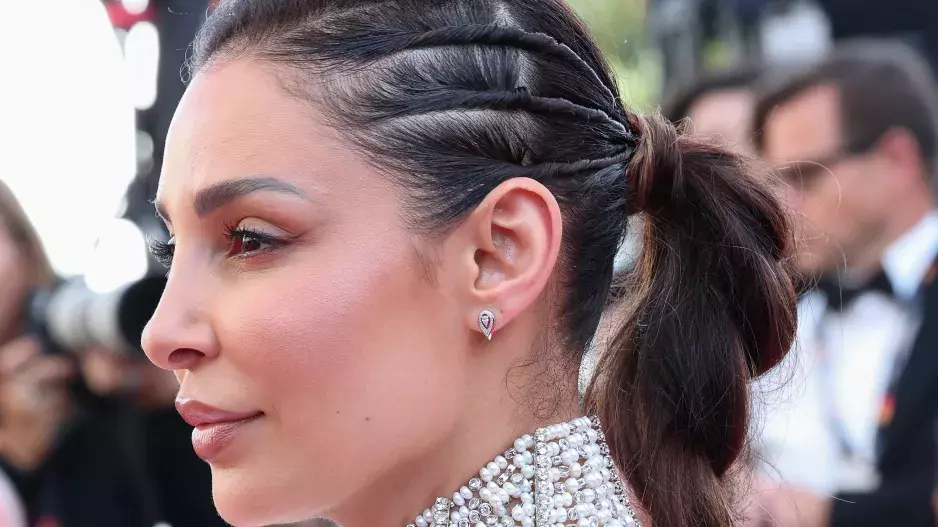 Ponytail hairstyles