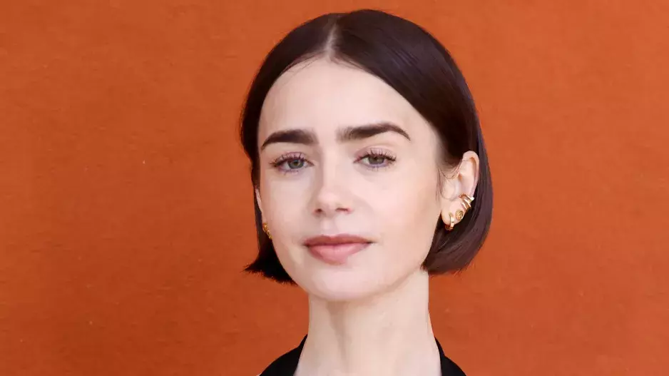 Chin-length bob Chin-length bob