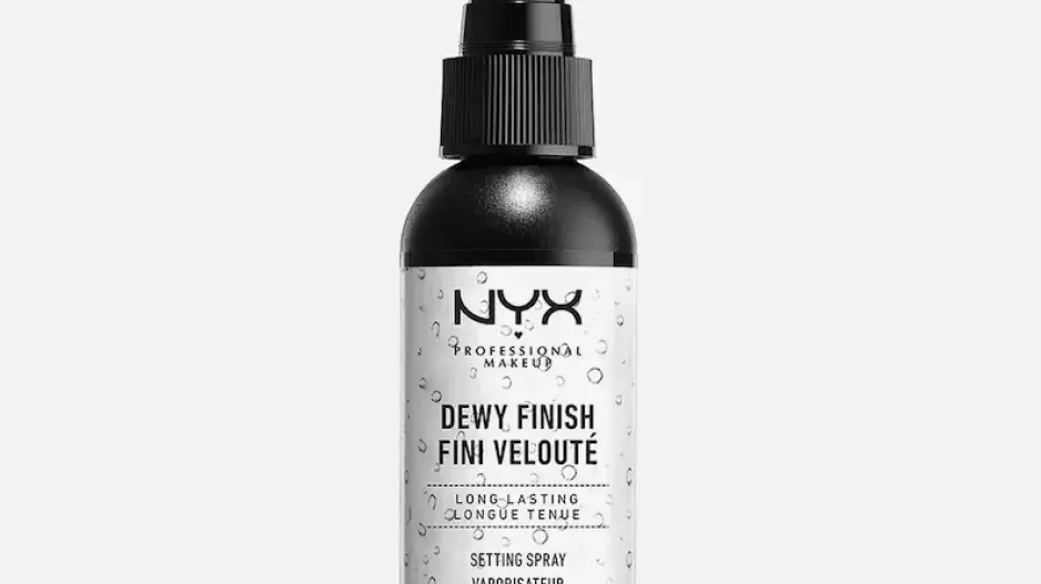 Make-up fixing spray Make-up fixing spray
