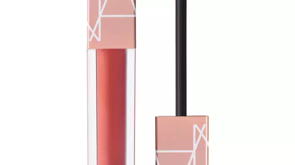 Lip oils Lip oils