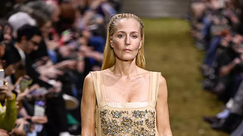 Gillian Anderson