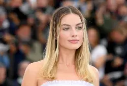 Easy summer hair