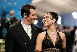 Dua Lipa, Callum Turner