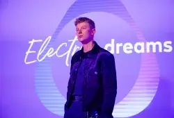 IQOS Electric Dreams