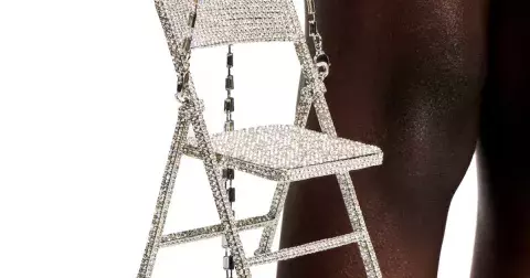 Představujeme novou kabelku, kterou nikdy nepoužijete