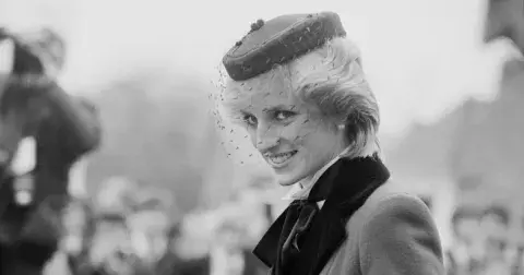 Proč jsme stále posedlí princeznou Dianou i v roce 2021?