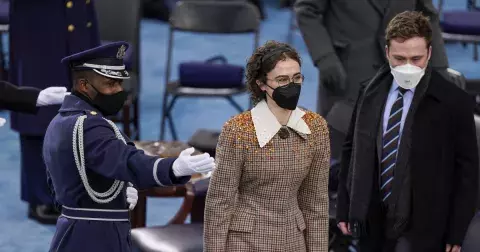 Nevlastní dcera Kamaly Harris je novou módní influencerkou