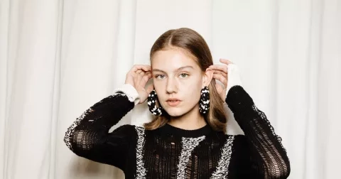 5 chyb při stylingu vlasů, které vás dělají starší